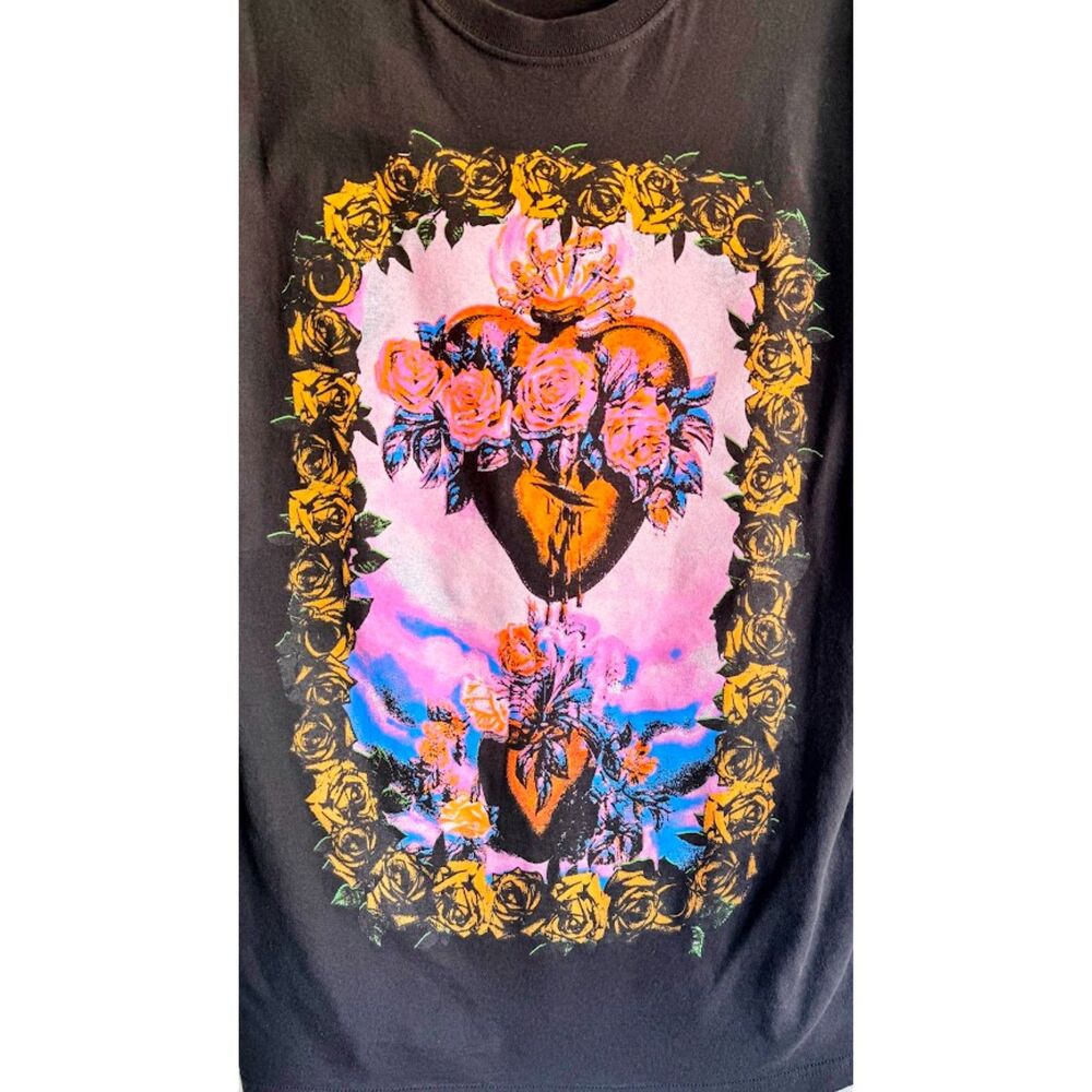 Feels So Good Graphic Print Sacred Heart Milagro Tee Shirt in Black size M - Picture 3 of 10